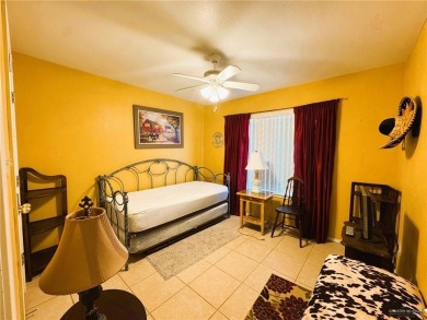 Lovely home in the desirable community of Golf View Estates with on Howling Trails Golf  in Texas - for sale on GolfHomes.com, golf home, golf lot