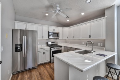 Beautifully updated 3 bed, 2 bath townhome situated in the on Green Spring Country Club in Utah - for sale on GolfHomes.com, golf home, golf lot