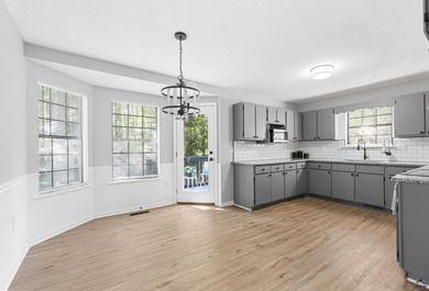 Don't miss your chance to own this beautifully updated 3BR/2BA on Golf Club of Macon in Georgia - for sale on GolfHomes.com, golf home, golf lot