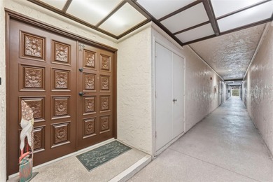 Welcome to Unit 44A at Brynnwood! This gorgeous 3 bedroom, 1 on Countryside Country Club in Florida - for sale on GolfHomes.com, golf home, golf lot