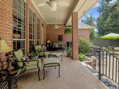 This classic Hollytree home is a unique find in an upscale golf on Hollytree Country Club in Texas - for sale on GolfHomes.com, golf home, golf lot