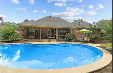 This classic Hollytree home is a unique find in an upscale golf on Hollytree Country Club in Texas - for sale on GolfHomes.com, golf home, golf lot