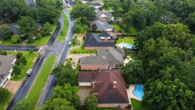 This classic Hollytree home is a unique find in an upscale golf on Hollytree Country Club in Texas - for sale on GolfHomes.com, golf home, golf lot