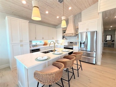 Gorgeous new construction 4 bdrm, 4 bath home w/high-end on Palmilla Beach Golf Club in Texas - for sale on GolfHomes.com, golf home, golf lot