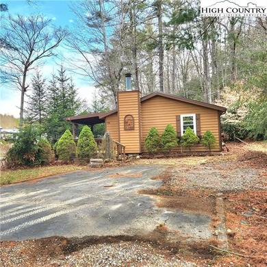 Great opportunity for renovation!  This 1 bedroom 1 bath cabin on Land Harbor Golf Course in North Carolina - for sale on GolfHomes.com, golf home, golf lot