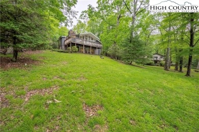 Mountain Life at its finest! This well-maintained home is on High Meadows Golf and Country Club in North Carolina - for sale on GolfHomes.com, golf home, golf lot