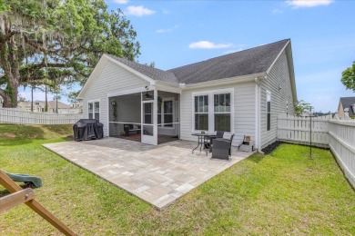 This impeccably maintained one-story Southwood home blends on Southwood Golf Club in Florida - for sale on GolfHomes.com, golf home, golf lot