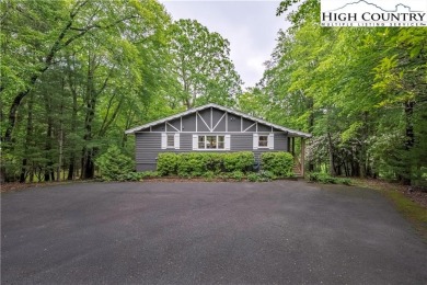 Mountain Life at its finest! This well-maintained home is on High Meadows Golf and Country Club in North Carolina - for sale on GolfHomes.com, golf home, golf lot