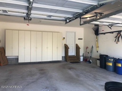 *BRAND NEW ROOF*! NICELY MAINTAINED HOME LOCATED IN TOLL on Westlake Golf and Country Club in New Jersey - for sale on GolfHomes.com, golf home, golf lot