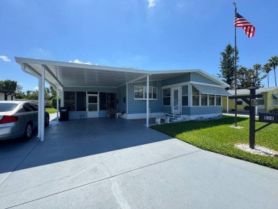 If you're looking for that special home in the Central Florida on Lake Henry Golf Club in Florida - for sale on GolfHomes.com, golf home, golf lot