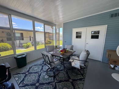 If you're looking for that special home in the Central Florida on Lake Henry Golf Club in Florida - for sale on GolfHomes.com, golf home, golf lot