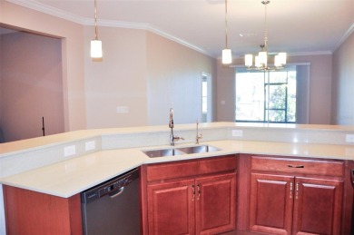 Stunning 2BR/2BA + Den Villa in Traditions 55+ Community!
Live on Lake Ashton Golf Club in Florida - for sale on GolfHomes.com, golf home, golf lot
