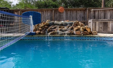 Welcome to your own piece of paradise near the golf course! This on Alice Municipal Golf Course in Texas - for sale on GolfHomes.com, golf home, golf lot