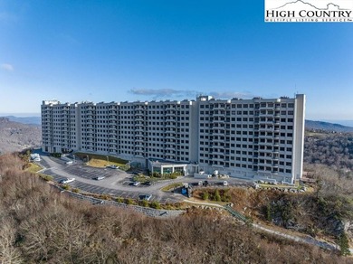 Beautiful Citadel Unit with Grandfather Mountain Views at Sugar on Sugar Mountain Golf Course in North Carolina - for sale on GolfHomes.com, golf home, golf lot