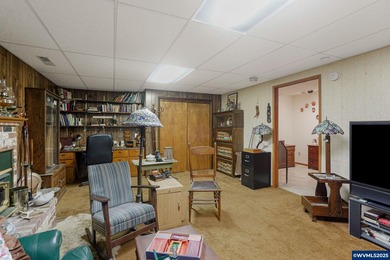 Enjoy mountain views from this well maintained 2bed/2 bath on Salemtowne Golf Club in Oregon - for sale on GolfHomes.com, golf home, golf lot