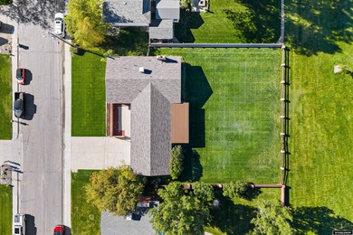 Custom built all-brick ranch home located on the Paradise Valley on Paradise Valley Country Club in Wyoming - for sale on GolfHomes.com, golf home, golf lot
