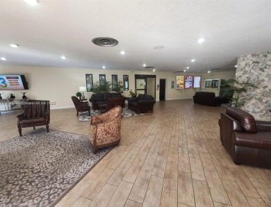 This aparment offers 2 bedrooms, 2baths updated, remodeled on Sunrise Lakes Phase III in Florida - for sale on GolfHomes.com, golf home, golf lot
