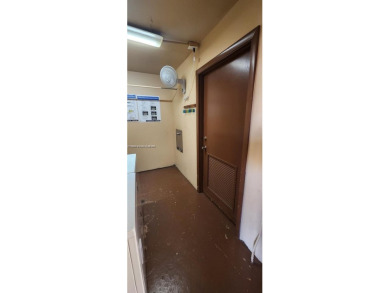 This aparment offers 2 bedrooms, 2baths updated, remodeled on Sunrise Lakes Phase III in Florida - for sale on GolfHomes.com, golf home, golf lot