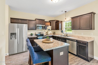 NO HOA, NO CITY TAXES MOVE IN READY! 2200 sq. feet and 4 on  in North Carolina - for sale on GolfHomes.com, golf home, golf lot