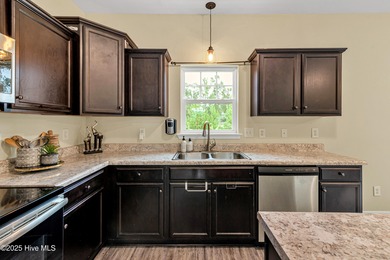 NO HOA, NO CITY TAXES MOVE IN READY! 2200 sq. feet and 4 on  in North Carolina - for sale on GolfHomes.com, golf home, golf lot