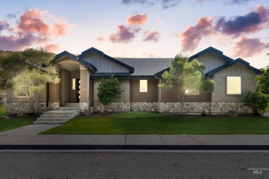 Elegant single-level home quietly set at the base of Boise's on Quail Hollow Golf Club in Idaho - for sale on GolfHomes.com, golf home, golf lot