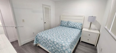 This aparment offers 2 bedrooms, 2baths updated, remodeled on Sunrise Lakes Phase III in Florida - for sale on GolfHomes.com, golf home, golf lot