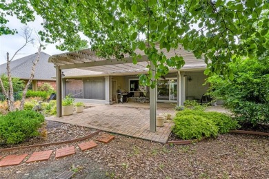 **Immaculate, upgraded home in the premier 55+ community of on Wildhorse Golf Club of Robson Ranch in Texas - for sale on GolfHomes.com, golf home, golf lot