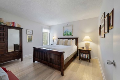 UPDATE: SELLERS NOW OFFERING $12,500 TOWARD CLUB FEE AT on The Seabrook Island Club in South Carolina - for sale on GolfHomes.com, golf home, golf lot