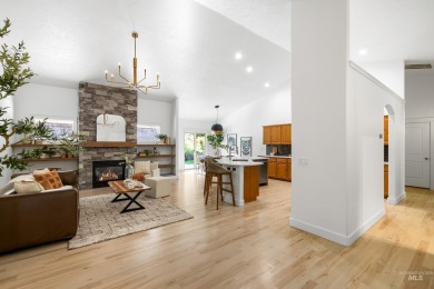 Elegant single-level home quietly set at the base of Boise's on Quail Hollow Golf Club in Idaho - for sale on GolfHomes.com, golf home, golf lot