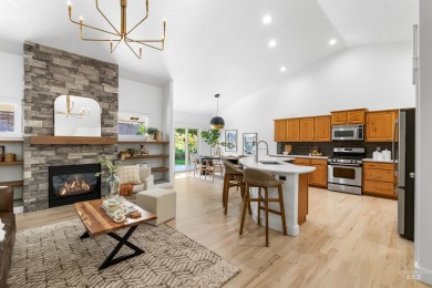 Elegant single-level home quietly set at the base of Boise's on Quail Hollow Golf Club in Idaho - for sale on GolfHomes.com, golf home, golf lot