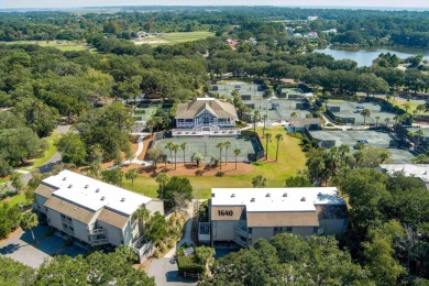 UPDATE: SELLERS NOW OFFERING $12,500 TOWARD CLUB FEE AT on The Seabrook Island Club in South Carolina - for sale on GolfHomes.com, golf home, golf lot