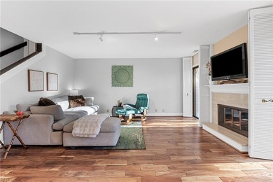 This beautifully remodeled end-unit townhome is the perfect on Kingsmill Resort and Golf Club in Virginia - for sale on GolfHomes.com, golf home, golf lot