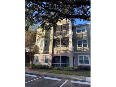 Welcome to this spacious and bright 2-bedroom, 2-bathroom condo on MetroWest Golf Club in Florida - for sale on GolfHomes.com, golf home, golf lot