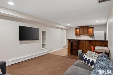 POOL, SPACE, UPDATES -- this Piper Glen beauty has it ALL! 5 on Piper Glen Golf Club in Illinois - for sale on GolfHomes.com, golf home, golf lot