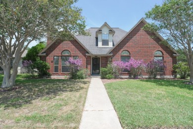 Beautiful brick home nestled in sought after Northshore Country on Northshore Country Club in Texas - for sale on GolfHomes.com, golf home, golf lot