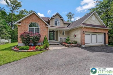 Exceptional Pocono Paradise! Tastefully Updated 5 Bedroom, 4 1/2 on Pocono Farms Country Club in Pennsylvania - for sale on GolfHomes.com, golf home, golf lot