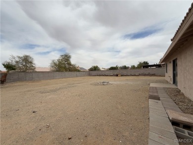 Large lot In the heart of Fort Mohave, close to Walmart, schools on Desert Lakes Golf Course in Arizona - for sale on GolfHomes.com, golf home, golf lot