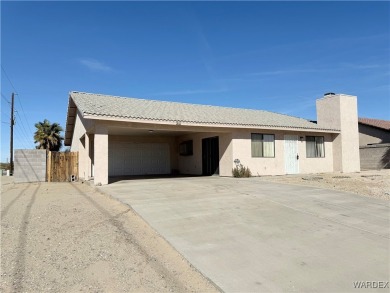 Large lot In the heart of Fort Mohave, close to Walmart, schools on Desert Lakes Golf Course in Arizona - for sale on GolfHomes.com, golf home, golf lot