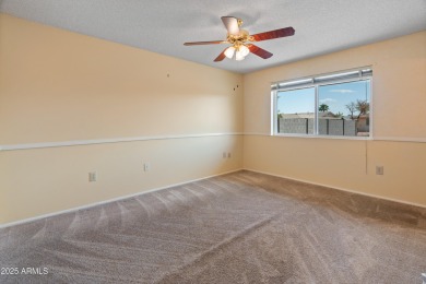 Welcome to the heart of Sun City! This charming 2-bedroom on Sun City Lakes West and East in Arizona - for sale on GolfHomes.com, golf home, golf lot