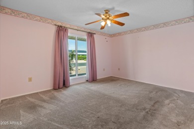 Welcome to the heart of Sun City! This charming 2-bedroom on Sun City Lakes West and East in Arizona - for sale on GolfHomes.com, golf home, golf lot