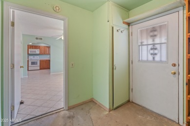 Welcome to the heart of Sun City! This charming 2-bedroom on Sun City Lakes West and East in Arizona - for sale on GolfHomes.com, golf home, golf lot
