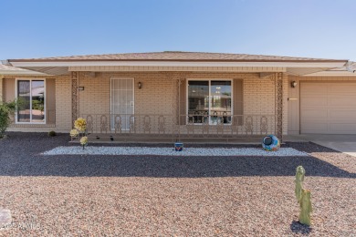 Welcome to the heart of Sun City! This charming 2-bedroom on Sun City Lakes West and East in Arizona - for sale on GolfHomes.com, golf home, golf lot
