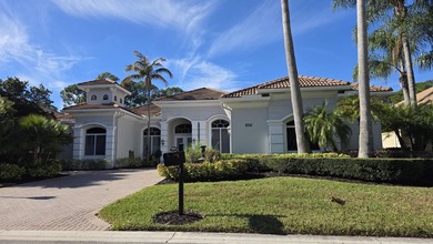 Wonderful opportunity to live in Spyglass of PGA Village. This on PGA Golf Club in PGA Village in Florida - for sale on GolfHomes.com, golf home, golf lot