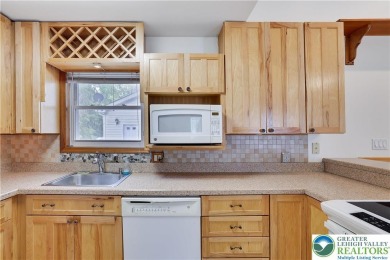 Step into this 3 bed 2 bath home and imagine placing your on Pocono Farms Country Club in Pennsylvania - for sale on GolfHomes.com, golf home, golf lot