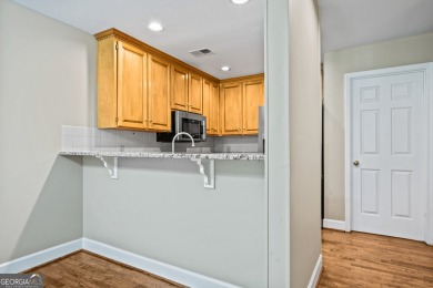 This 2 bedroom, *ready to move in* condo, is in great shape on Reynolds Lake Oconee - The Preserve in Georgia - for sale on GolfHomes.com, golf home, golf lot
