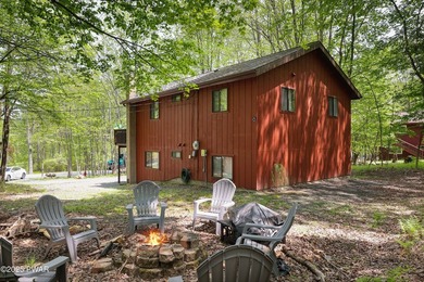 Welcome to this beautifully updated bi-level home located in the on The Hideout Golf in Pennsylvania - for sale on GolfHomes.com, golf home, golf lot