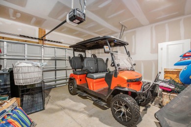 Step into this like-new five bedroom, three and a half bath home on Cypress Point Par 3 in South Carolina - for sale on GolfHomes.com, golf home, golf lot