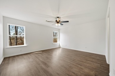 This 3 bedroom/ 2 bathroom new construction home in Diamondhead on Diamondhead Golf and Country Club in Arkansas - for sale on GolfHomes.com, golf home, golf lot