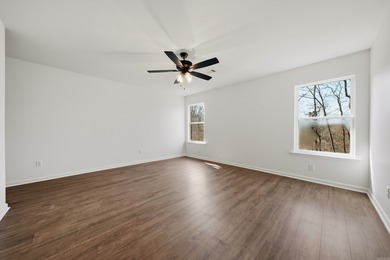 This 3 bedroom/ 2 bathroom new construction home in Diamondhead on Diamondhead Golf and Country Club in Arkansas - for sale on GolfHomes.com, golf home, golf lot