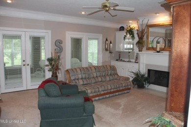 A beautiful 1 owner home built in 1995 located on the fairway of on Colonial Country Club Deerfield in Mississippi - for sale on GolfHomes.com, golf home, golf lot